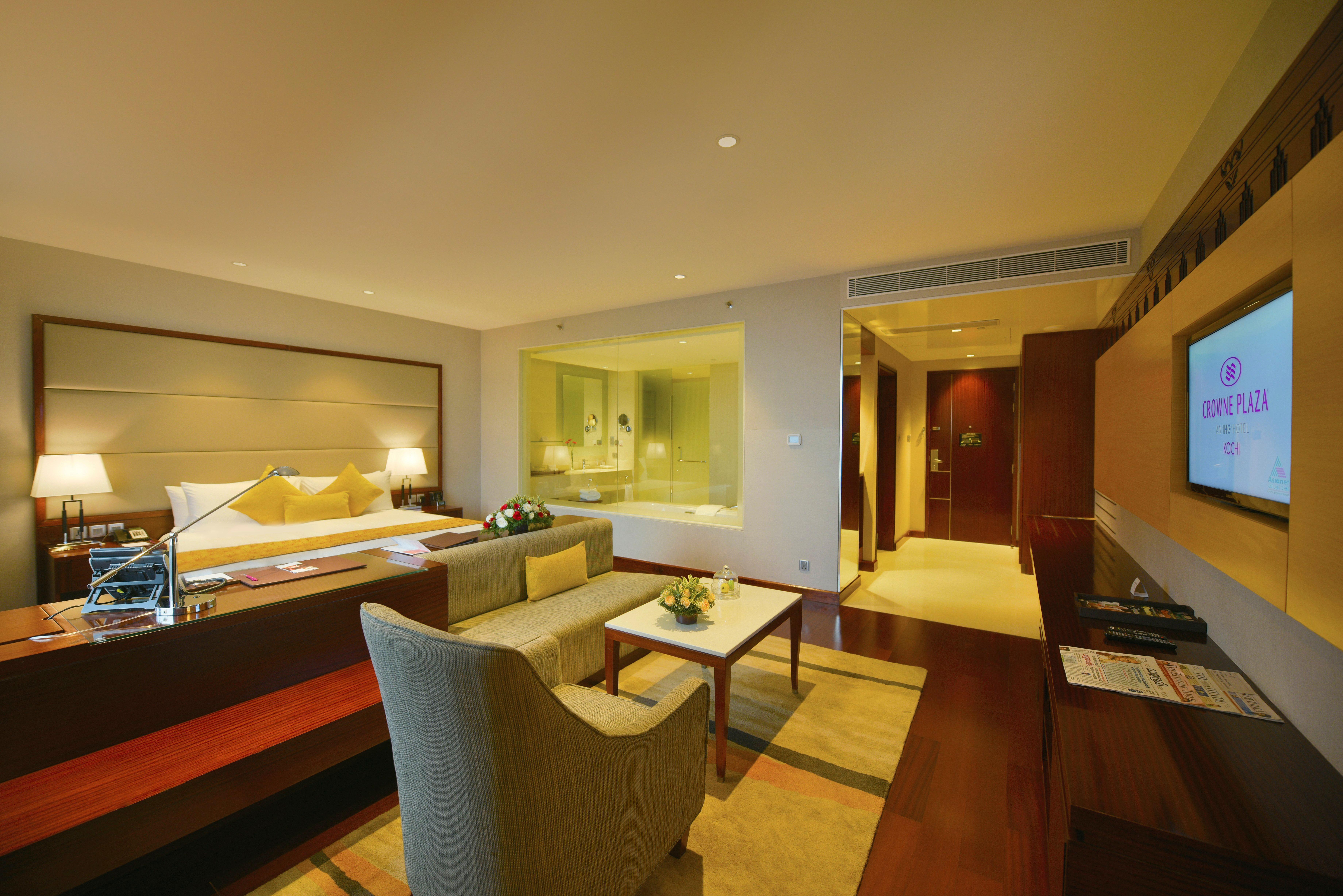 Crowne Plaza Kochi By Ihg Otel Dış mekan fotoğraf Suite at the Park Hotel, New Delhi