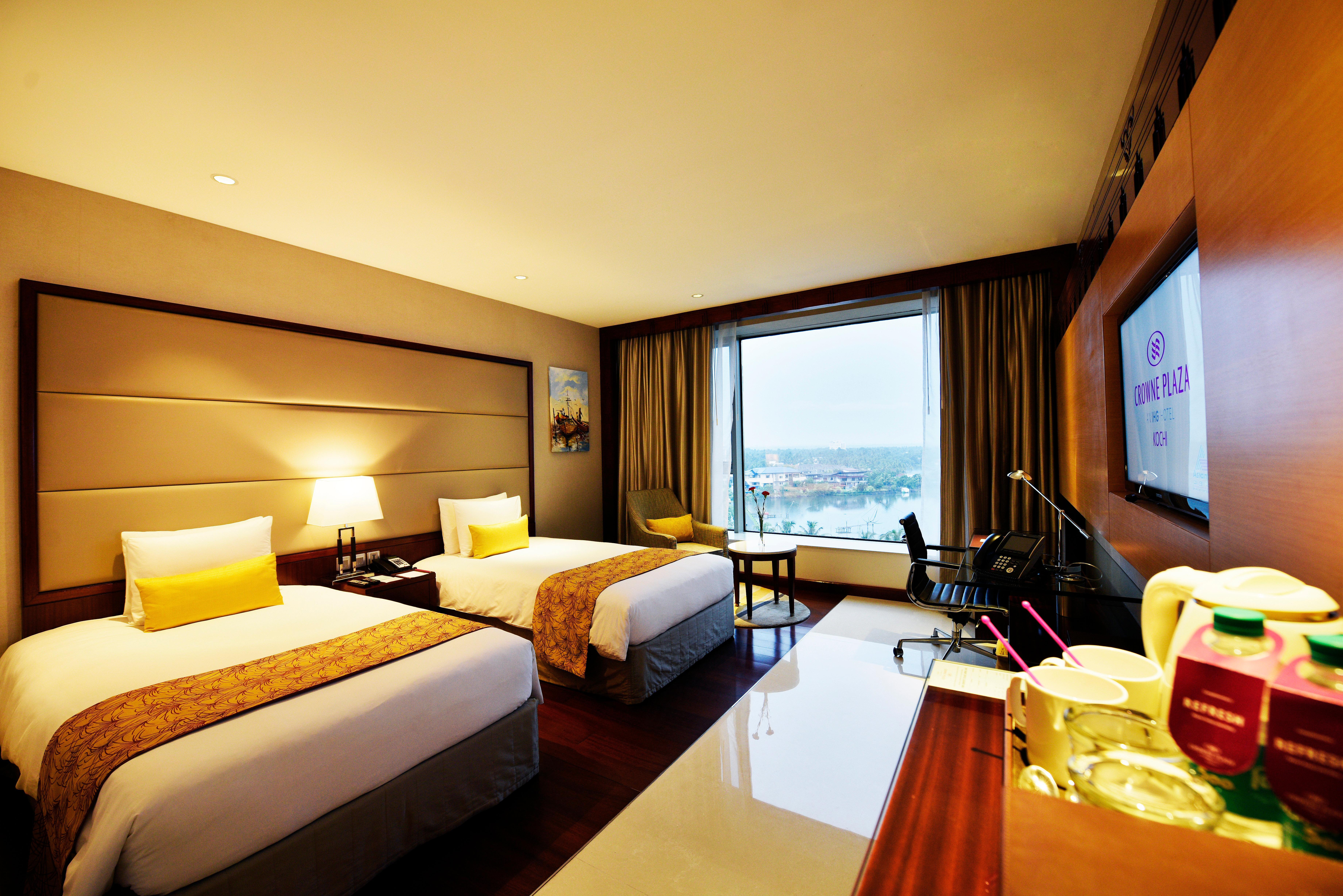 Crowne Plaza Kochi By Ihg Otel Dış mekan fotoğraf Deluxe Room